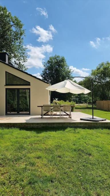 Haus Am Waldrand Und In Seenaehe 레닌 외부 사진