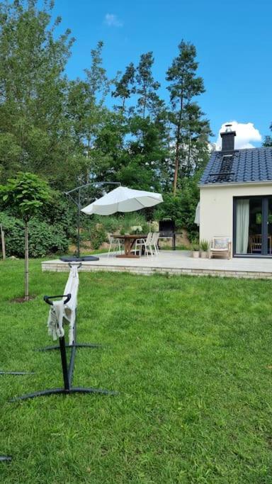Haus Am Waldrand Und In Seenaehe 레닌 외부 사진