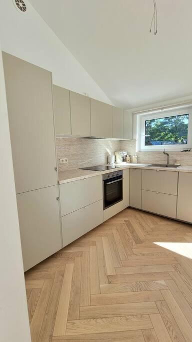 Haus Am Waldrand Und In Seenaehe 레닌 외부 사진